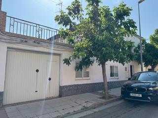 Pis  Calle florian rey. Venta de vivienda