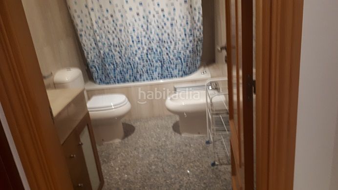 Foto 1fed561b-644e-40a1-974a-94a49a11c0fd. Rent flat with heating pool in Romareda Zaragoza