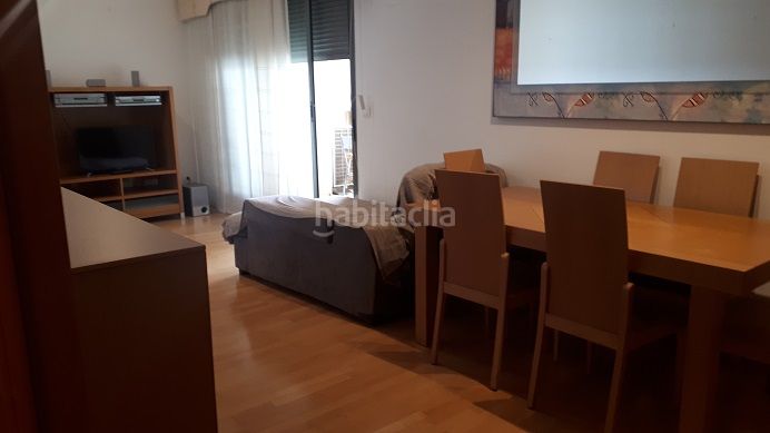 Foto 9ca980c6-dcdf-4e31-908b-3cc65e76aeb2. Rent flat with heating pool in Romareda Zaragoza