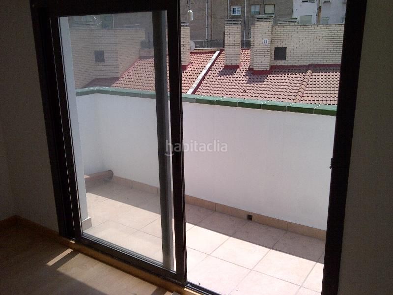 Foto 6d9452f8-5b81-4817-b14c-ab17b21179ef. Apartament amb calefacció a La Magdalena Zaragoza