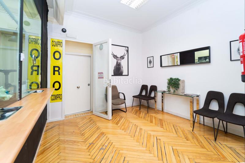 Foto ea6ea93b-6ef0-4e93-8b71-2e4c526e94dd. Piso oportunidad de inversión en calle montera!sarago servicios inmobiliarios presenta este piso exterior a la calle montera, a escasos en Madrid