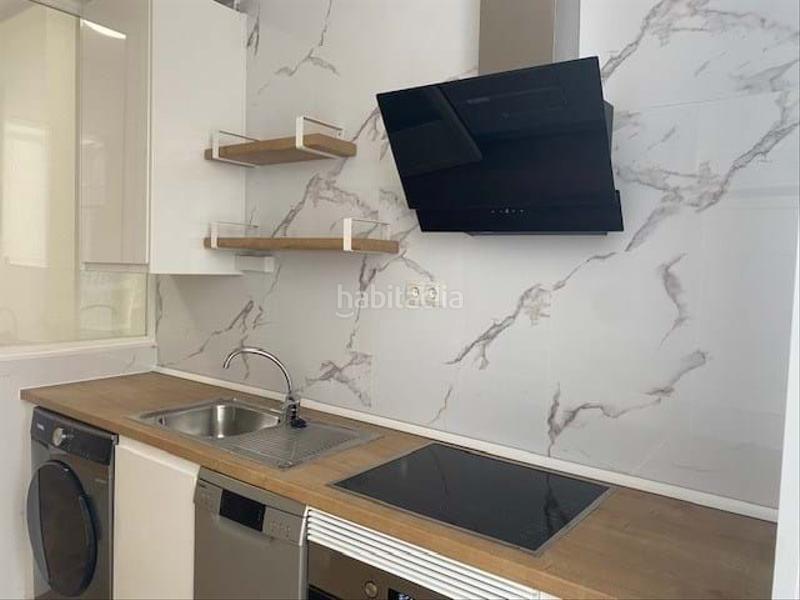 Foto 518ed4e8-06ca-47ef-a585-4ac0ed0e2fc7. Alquiler estudio sarago servicios inmobiliarios presenta este acogedor estudio en alquiler , en una de las mejores zonas del barrio de salamanca ju en Madrid
