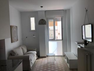 Piso  Calle de hermosilla. Bonito piso en fuente del berro  muy luminoso , de 1 dormitorio,