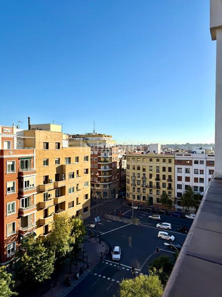 Foto b29f55e4-3b2c-42a8-b253-57485a9b89c9. Dachwohnung in Goya Madrid