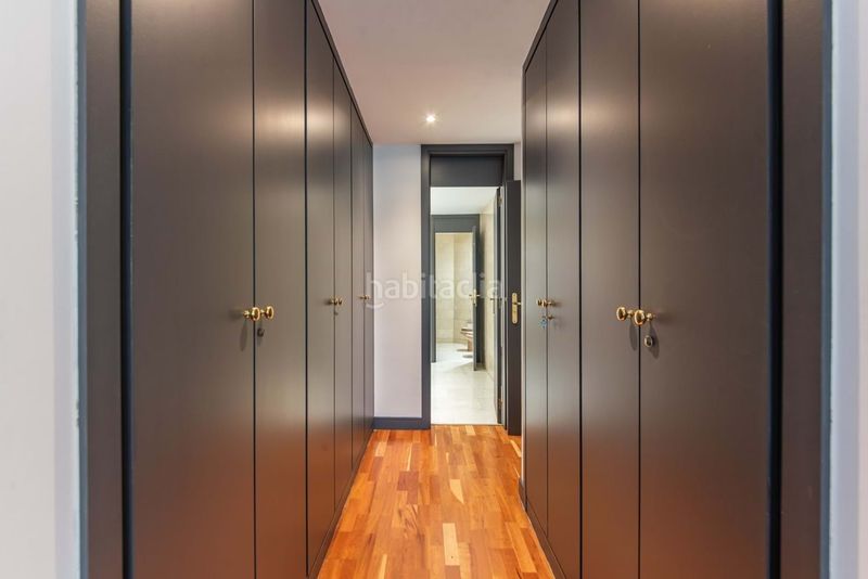 Foto b9f93abc-fd18-49c5-922a-20b80e5e8981. Lloguer pis amb aparcament a Recoletos Madrid