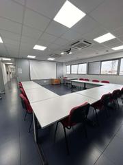 Btiment  usage industriel  Avenida astronoma. Sarago servicios inmobiliarios presenta esta nave industrial de