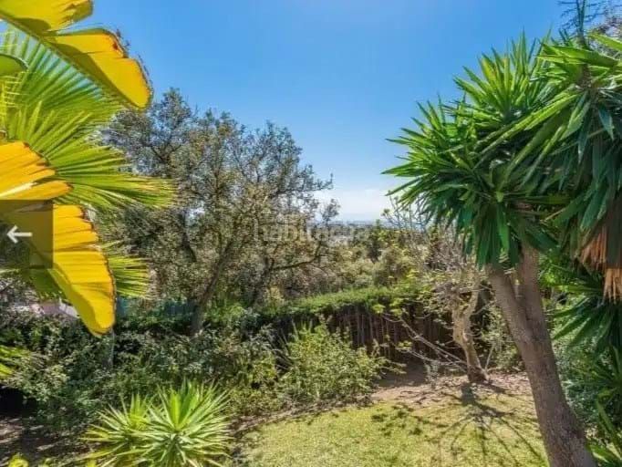 Foto d103951a-8e1d-4202-953b-0aadaf8f166c. Chalet en Elviria Marbella