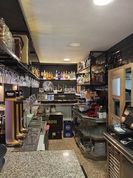 Foto 5ede2c03-9d78-4371-97f6-a0a8e4ff53d1. Local comercial a Valdebernardo-Valderribas Madrid