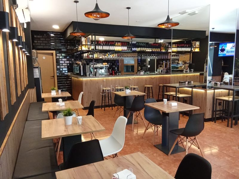 Foto f5910dcb-d454-49ef-a9fa-a5a475cbe305. Local comercial a Valdebernardo-Valderribas Madrid