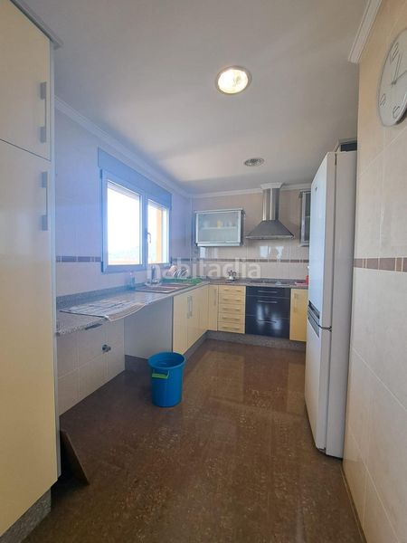 Foto 29d36fbf-9131-4525-ab1b-7db43dac00d0. Chalet en Montroi / Montroy