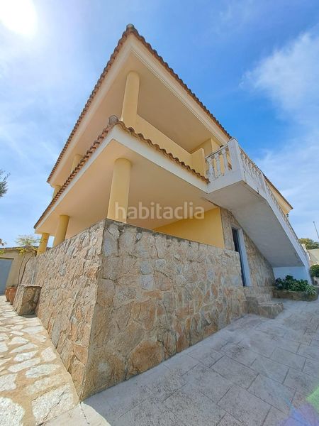 Foto f2b727d5-4428-4988-825d-a62d58cb37bc. Chalet en Montroi / Montroy