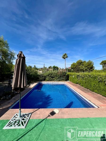 Foto 67a31463-d739-4a6d-9e36-f10d79dd5f79. Chalet en Picassent