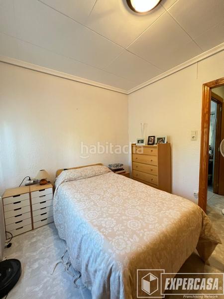 Foto cdbd41d4-6d70-41b8-9f76-056102ace089. Chalet en Picassent