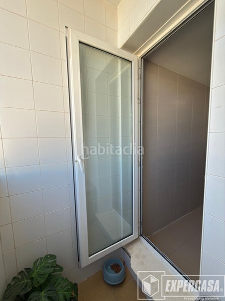 Foto c2a13b0c-82d4-4d81-9842-520fd85ba86d. Piso en Picassent
