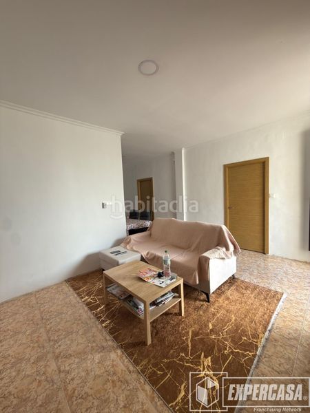 Foto 41a73644-81c9-4c2f-bd4a-9633bb6cb8ed. Casa adossada a Picassent