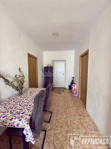 Foto 7c80f013-f5cf-4cec-b1b5-4be0bae84cae. Casa adossada a Picassent