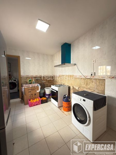 Foto 7cfeed06-d9d6-4173-920d-28c7cecaf1e1. Casa adossada a Picassent