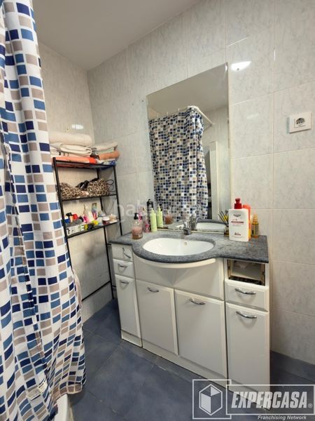 Foto e91b70da-3a81-49f7-8f74-6d360a4bdddb. Casa adossada a Picassent