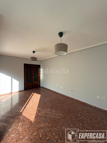 Foto 1cfb6fe0-2b96-49bb-8131-763800bc8a5b. Lloguer pis a Picassent