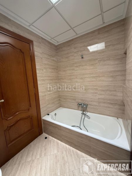 Foto 1768292b-af92-4743-8611-087366f4d9b8. Lloguer casa amb calefacció a Picassent