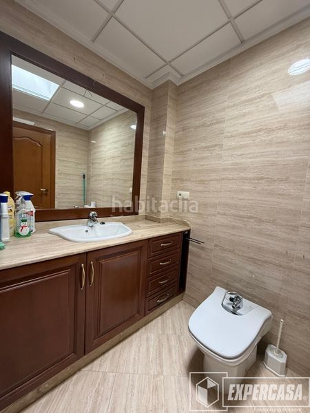Foto d9130ec4-75c8-40b5-91e5-47c9a0a81c6f. Lloguer casa amb calefacció a Picassent
