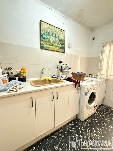 Foto ce6b241e-e3d9-4930-9474-66cebae11c28. Pis a Picassent