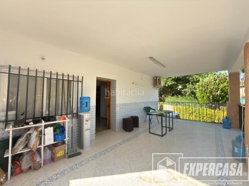 Foto a239f239-0fd2-43fc-b0ac-9b1d2a25c0fe. Chalet en Picassent