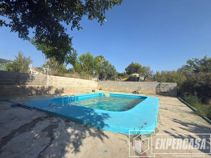 Foto e5e8e082-0f38-4931-a7d8-8756b30fb76a. Xalet amb aparcament piscina a Picassent