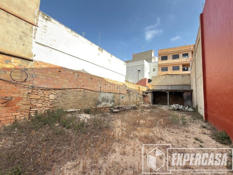 Foto 425043ff-2724-4a0c-81fb-445e05f9dfb4. Terreny residencial a Picassent