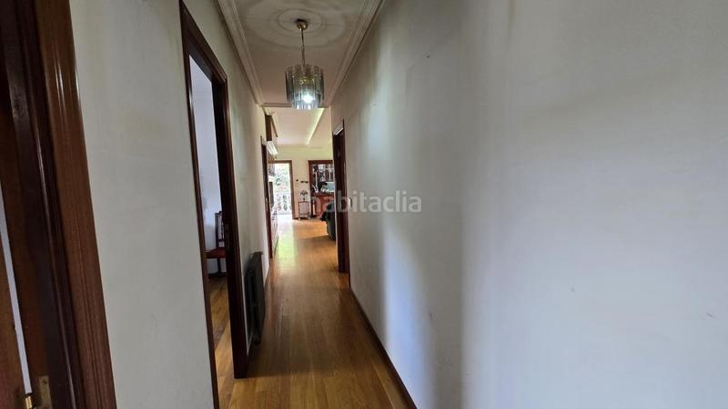 Foto 86308cc1-4e9c-417d-a5b1-6ee10de05cec. Chalet with heating parking pool in Vistahermosa Ourense