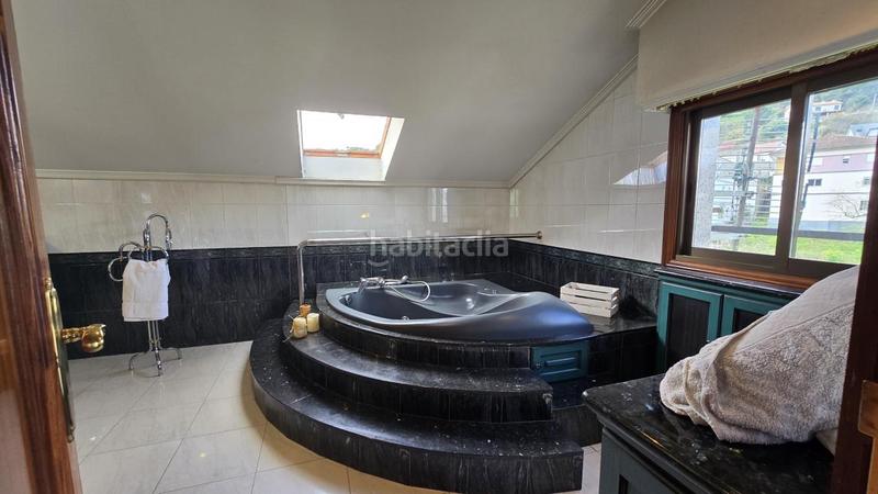 Foto 8cdd85bb-072c-4f9c-8eaf-8aa4fa0ecb9f. Chalet with heating parking pool in Vistahermosa Ourense