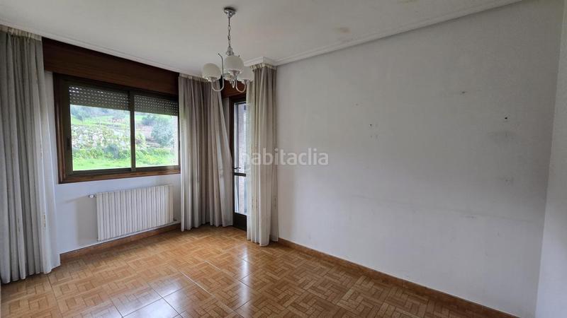 Foto f69fdddc-5eeb-43aa-832a-55f4b79faa7d. Chalet with heating parking pool in Vistahermosa Ourense