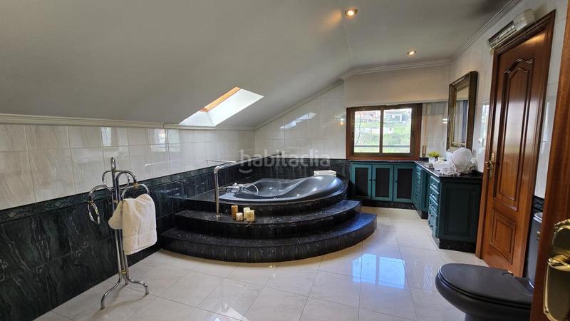 Foto 14426ae3-b06a-42c8-85b2-3c917d31603c. Chalet en Vistahermosa Ourense