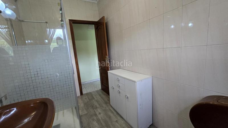 Foto ce07dad8-95e4-4b0f-9450-127a82240a96. Xalet amb calefacció aparcament piscina a Vistahermosa Ourense