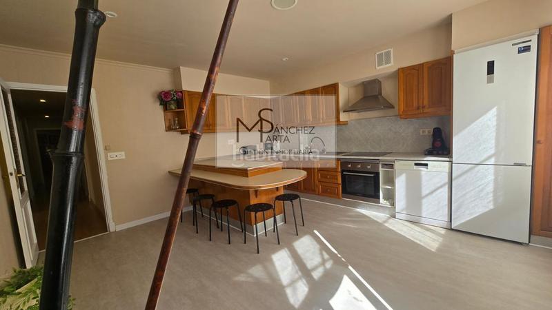 Foto 6d1bd8b4-cee3-48e0-a84f-97e00e24c8d3. Appartamento con riscaldamento parcheggio in Centro Ourense