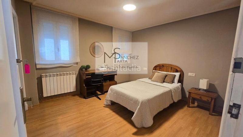 Foto 3c839035-af66-43f6-b615-5b17b70431eb. Appartement avec chauffage parking dans Centro Ourense