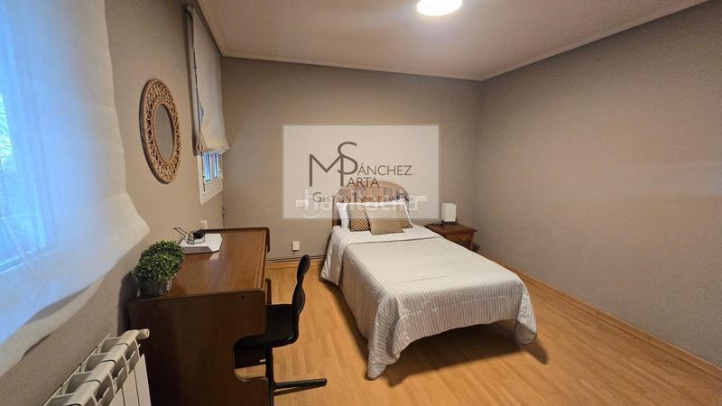 Foto da5ef201-6d2b-4555-9206-6aeda1f400ba. Appartement avec chauffage parking dans Centro Ourense