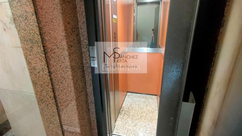 Foto 278da88c-6093-45cd-90f8-c347d2648407. Piso en Centro Ourense