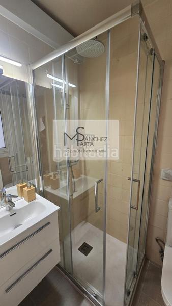 Foto d4b1a271-fa44-44f1-8db8-e6ea26d91383. Piso en Centro Ourense