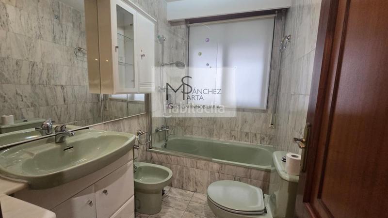 Foto 38b98e7e-f18a-45b1-862e-f6eb0e8b01cf. Rent flat with heating in Couto Ourense