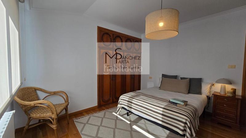 Foto 054f45d8-5ec4-4105-8fdb-d7c89ebfbb20. Chalet avec chauffage parking piscine dans Comesaña - Matamá Vigo