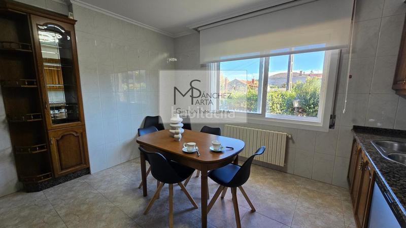 Foto a980a6c5-a9ba-45af-9987-dd36e9f9c652. Chalet avec chauffage parking piscine dans Comesaña - Matamá Vigo