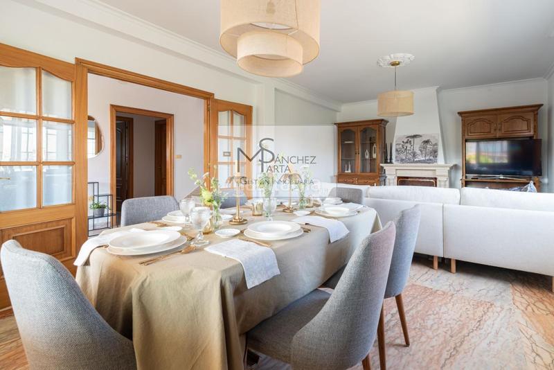 Foto dadde43f-ea90-4253-be99-09dd4578caed. Chalet avec chauffage parking piscine dans Comesaña - Matamá Vigo