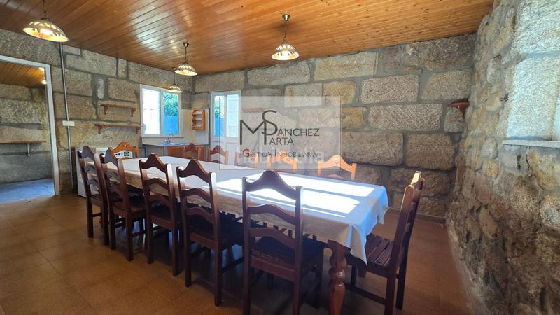 Foto e8b0bef4-0526-41cc-ad18-d05e0b9f31f1. Chalet avec chauffage parking piscine dans Comesaña - Matamá Vigo