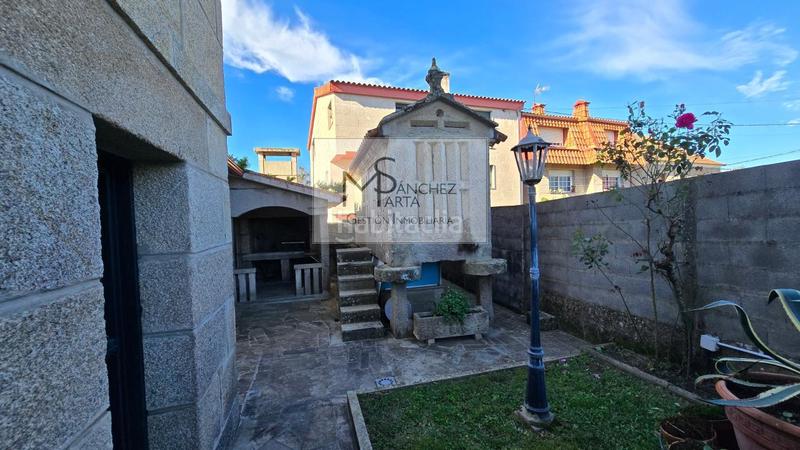 Foto fd7a729d-0350-47c1-97bc-62c59a1efd21. Chalet avec chauffage parking piscine dans Comesaña - Matamá Vigo