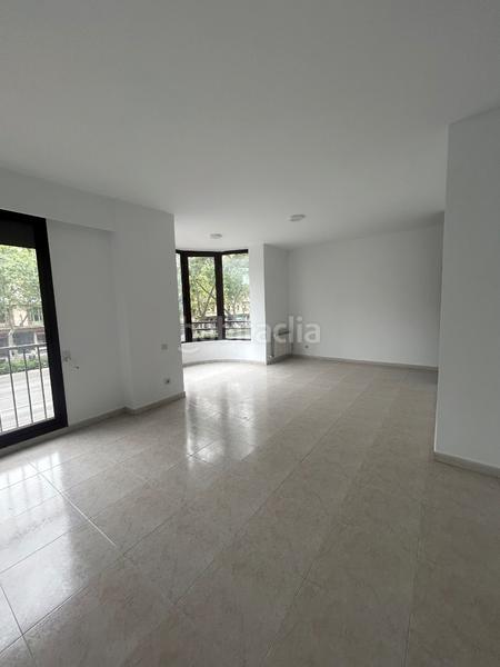 Foto 369865a4-4f1c-43a8-8803-ce3200d91d32. Alquiler piso junto plaza tetuan en Fort Pienc Barcelona