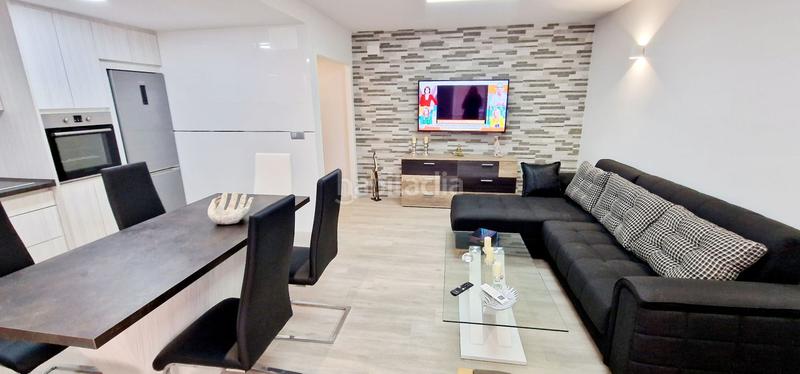 Foto 7080b8fe-bca5-429a-acdc-3ad5fa7a2e67. Piccolo appartamento in Pueblo Guardamar del Segura