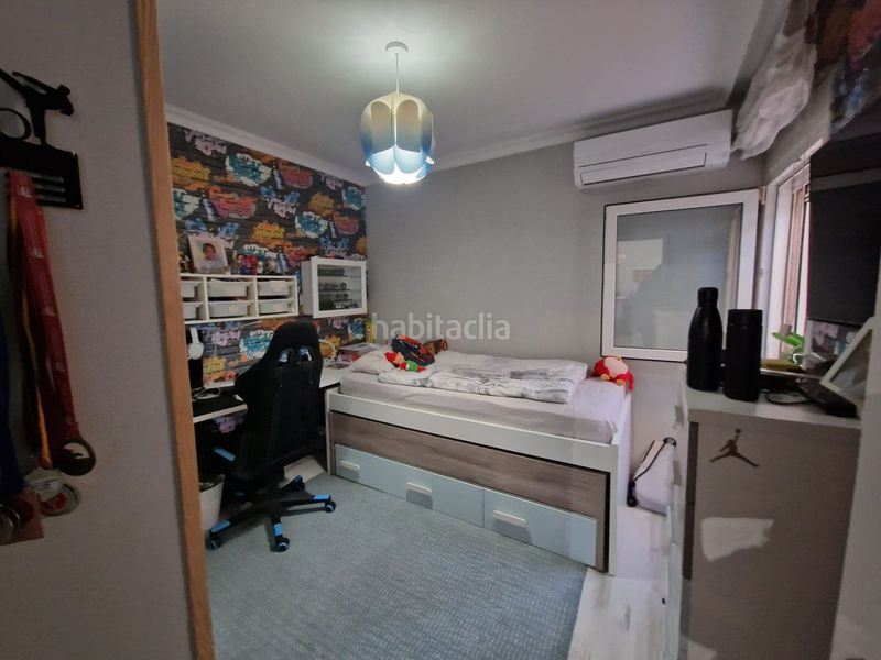 Foto b72bcf62-4e88-43db-a280-013e335b8e38. Casa adossada amb calefacció piscina a Aguas Nuevas Torrevieja