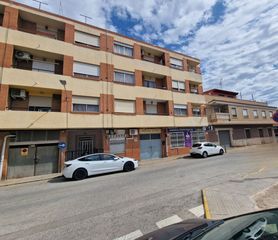 Local Comercial en Rojales. Local comercial a la calle en venta en los palacios, 4 despachos