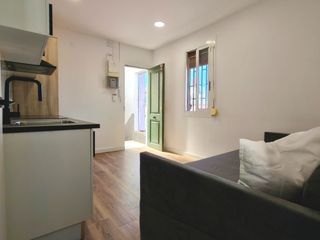 Ático en Collblanc. Ático en collblanc con una terraza de 40m2